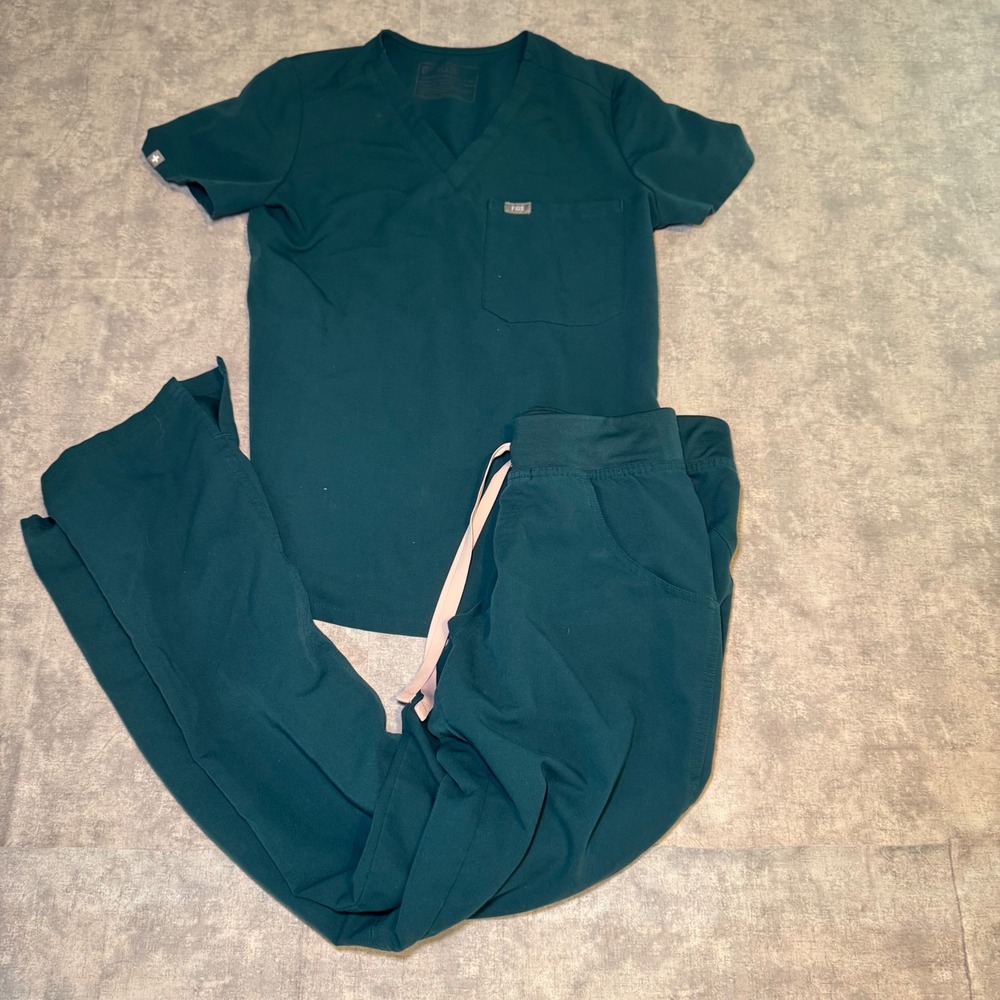 Figs Technical Collection Scrub Set V-Neck Top and Pants Teal Green XS